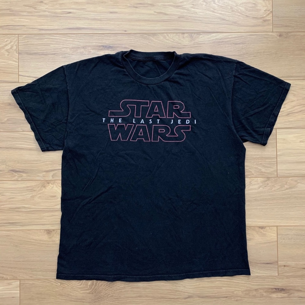 ▪️Star Wars “The last Jedi” logo tee (Sz XL)